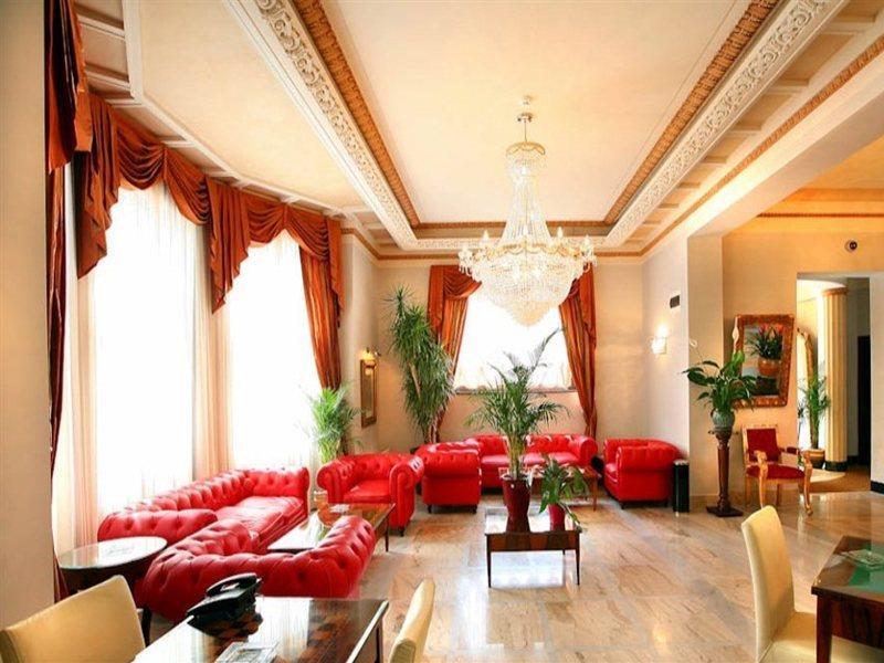 Vigo Hotel Ploieşti Exterior foto